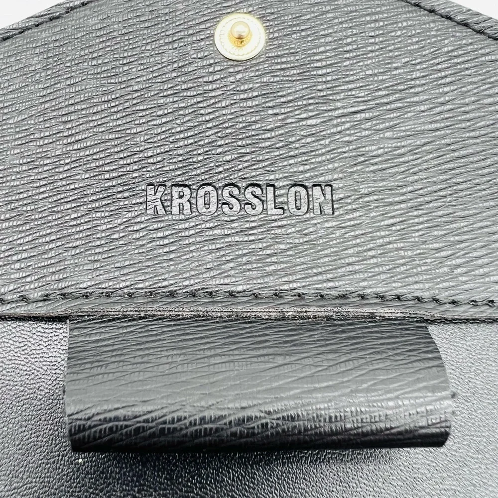 KROSSLON BLACK TRAVEL WRISTLET/WALLET